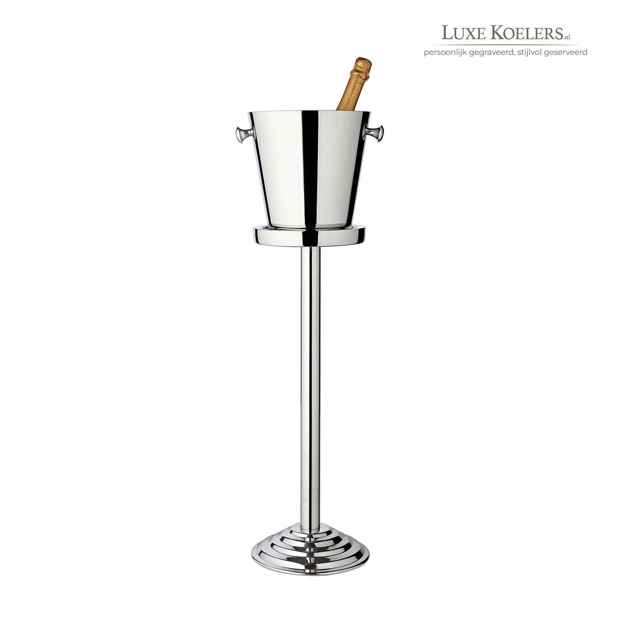 Koeler op poot met bovenste deel van fles met champagne